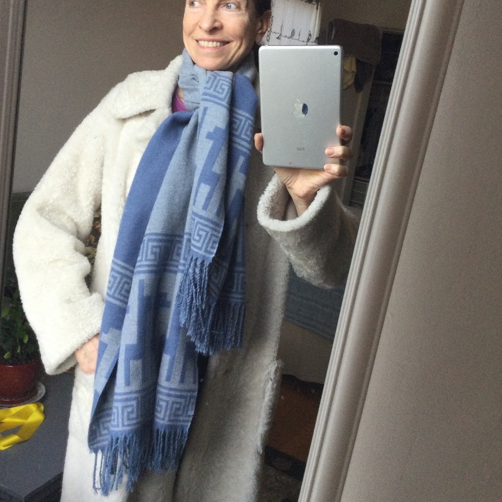 Alpaca-Lanvin Blue reversible wool shawl 26”X72”(WO fringe))